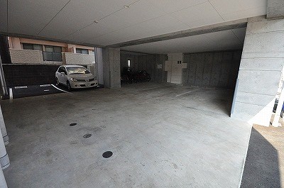 フェリオ清水 駐車場