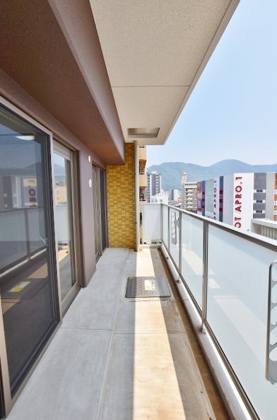 ギャラクシーヴィーラブライト  ベランダ