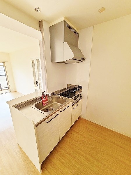 グランヒルズ三萩野 キッチン