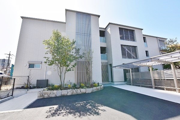 シャーメゾン優蒼の杜　壱番館  203号室 外観