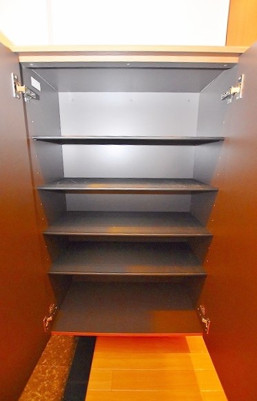 セブンヒルズ その他6