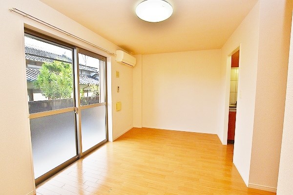 セブンヒルズ リビング