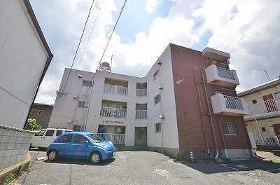 ライズ・イナズミ 102号室 外観