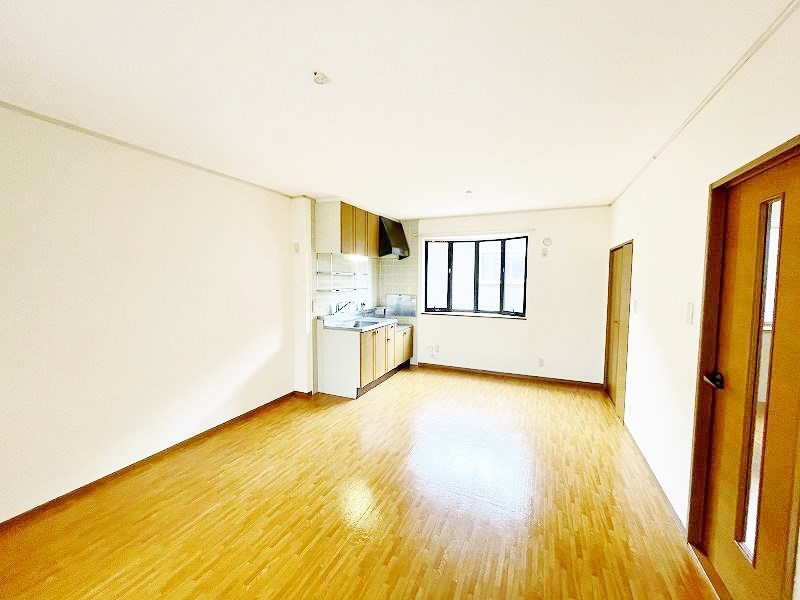 コンフォート長行 リビング