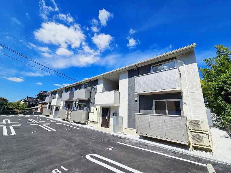 COZY COURT下曽根(コージーコート下曽根) 206号室 外観