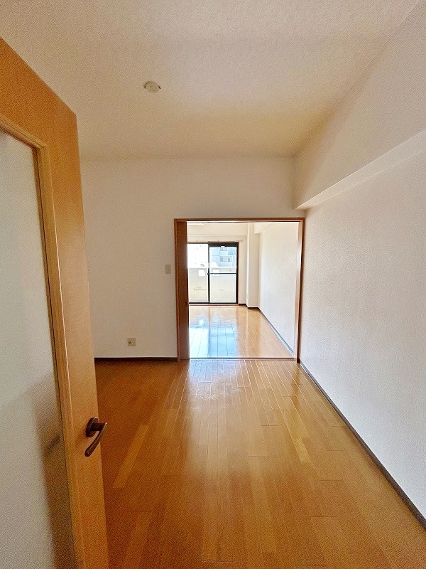 中津口センタービル リビング