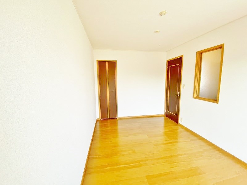 ユニメゾン葛原B ベッドルーム