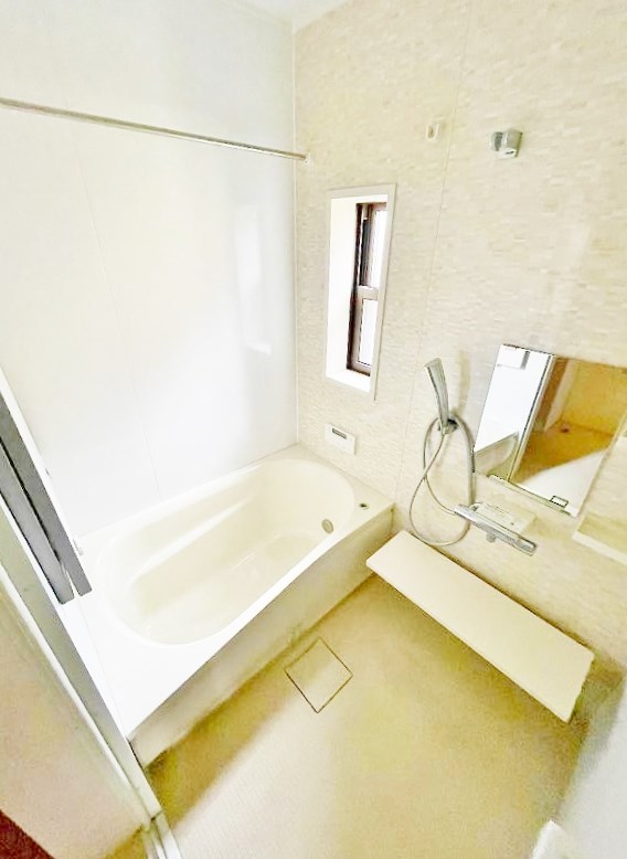 山手二丁目戸建 風呂画像