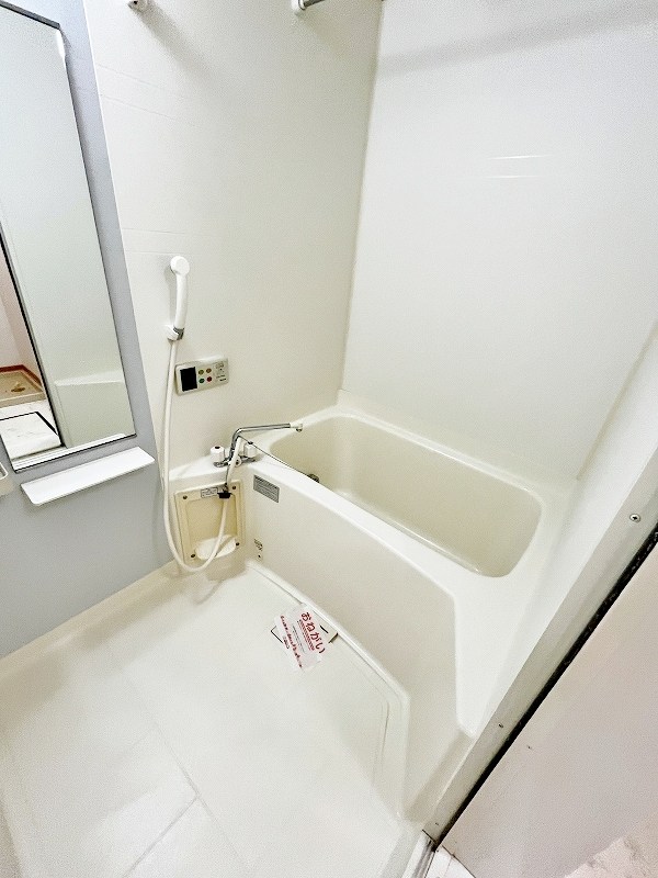 フィオーレ長行東二番館 風呂画像