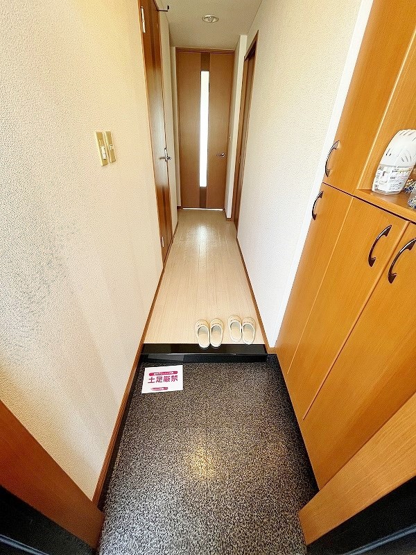 グランピア  玄関