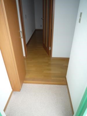 進藤第1ビル 玄関