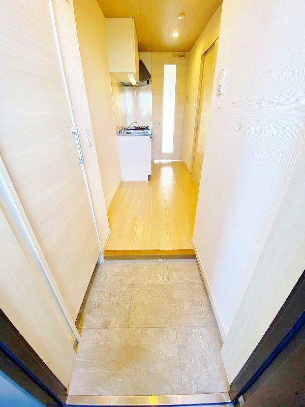 ウイングス西小倉 玄関