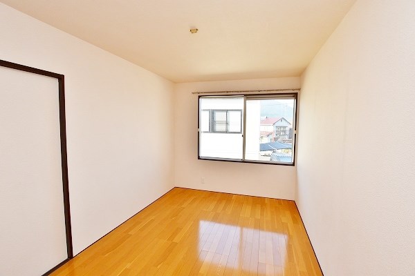 フレグランス常盤　Ｂ棟 ベッドルーム