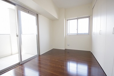 ガーデン・コートSUNATSU(ガーデンコート砂津) ベッドルーム