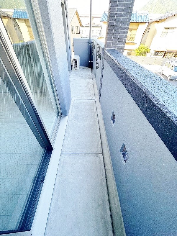 ＫＩＲＡＹＡＥＳＵ（キラヤエス） ベランダ