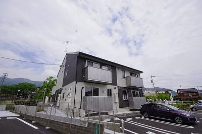 ソレイユハイム上吉田　Ｂ棟 102号室 外観