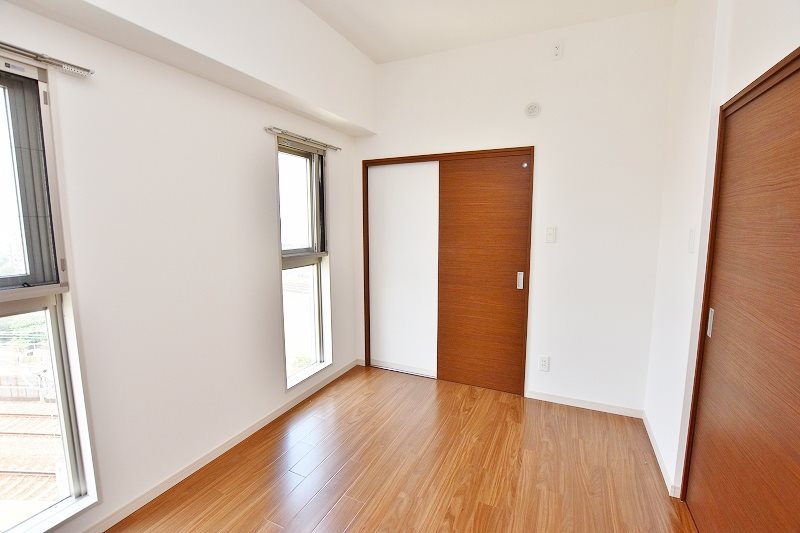 ウイングス西小倉 ベッドルーム