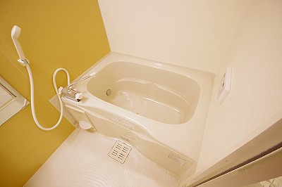 ERIOS COURT 中津口（エリオスコート中津口） 風呂画像