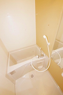 Ａ＆Ｅ　Ｇｌａｎｚ 風呂画像