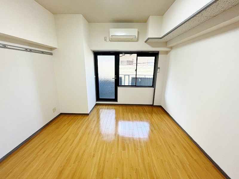 ニューサンリバー６番館 リビング