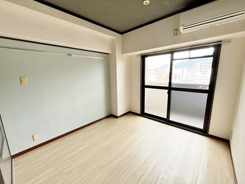 ロイヤルエレガンス ベッドルーム