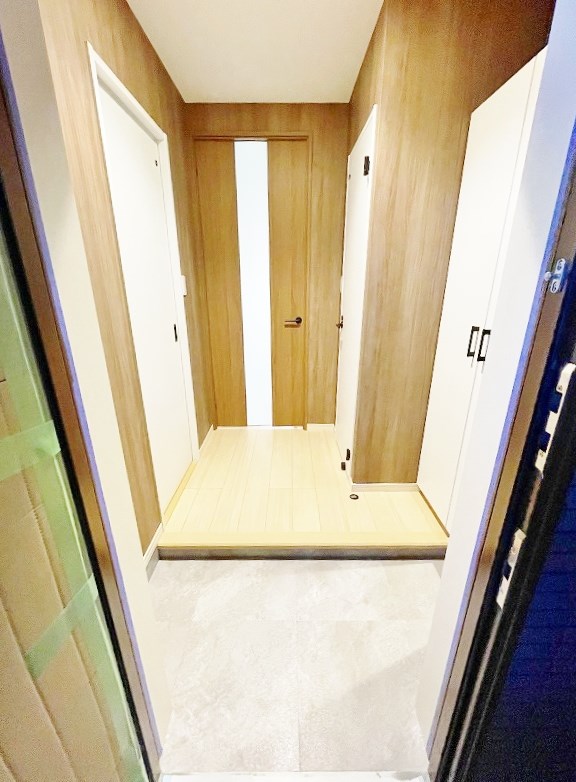 ＭＩＤ　ＴＥＲＲＡＣＥ (ミッドテラス)  玄関