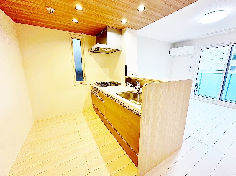 VILLA TAKK 上到津 キッチン