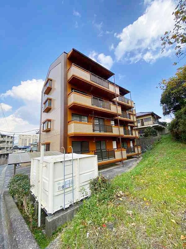 ヒルズ守恒 401号室 外観