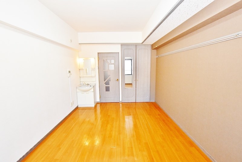 ニューサンリバー６番館 リビング