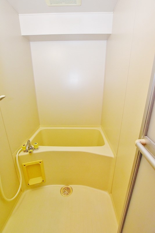 ニューサンリバー６番館 風呂画像