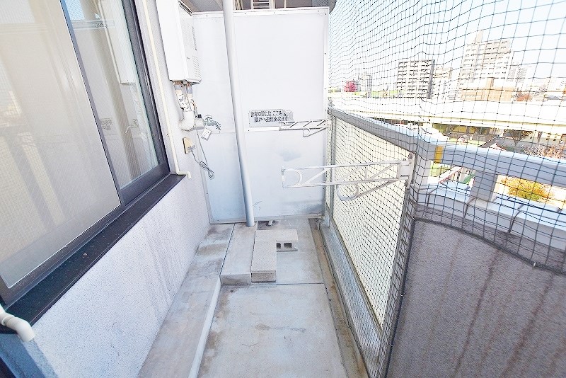 ニューサンリバー６番館 ベランダ