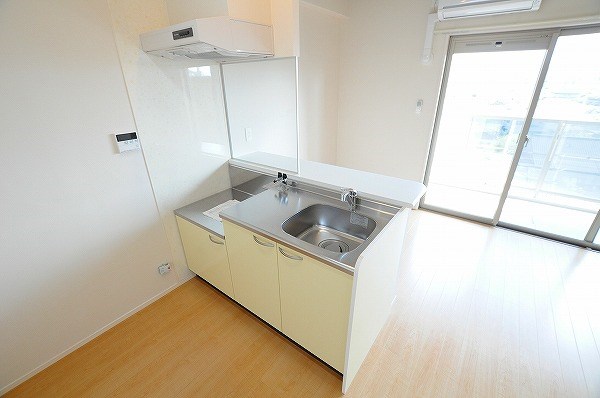 アクシオ足立 キッチン