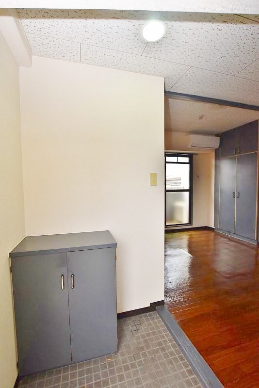 グランベール北九大前 玄関