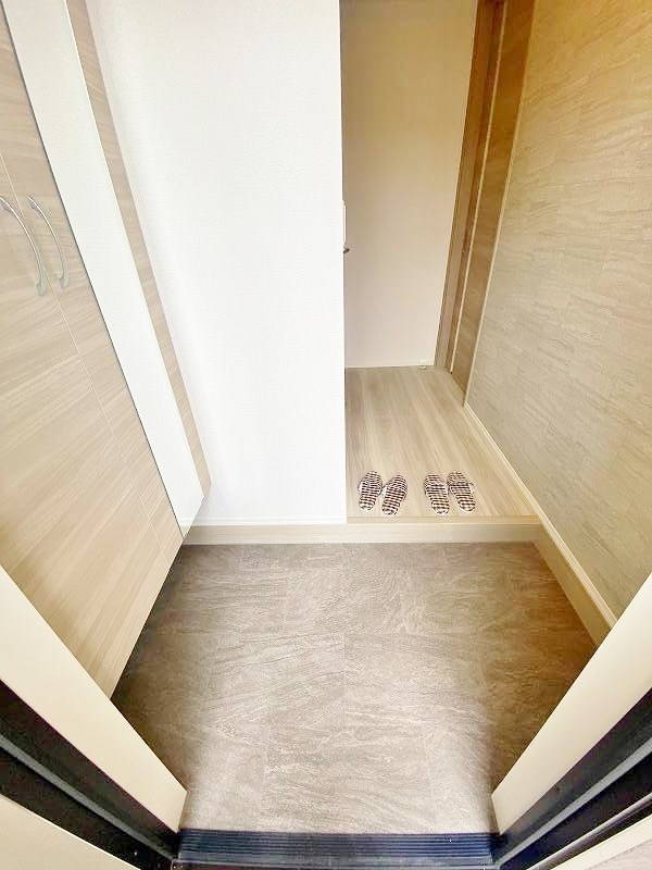 D-ROOM守恒　B棟 玄関