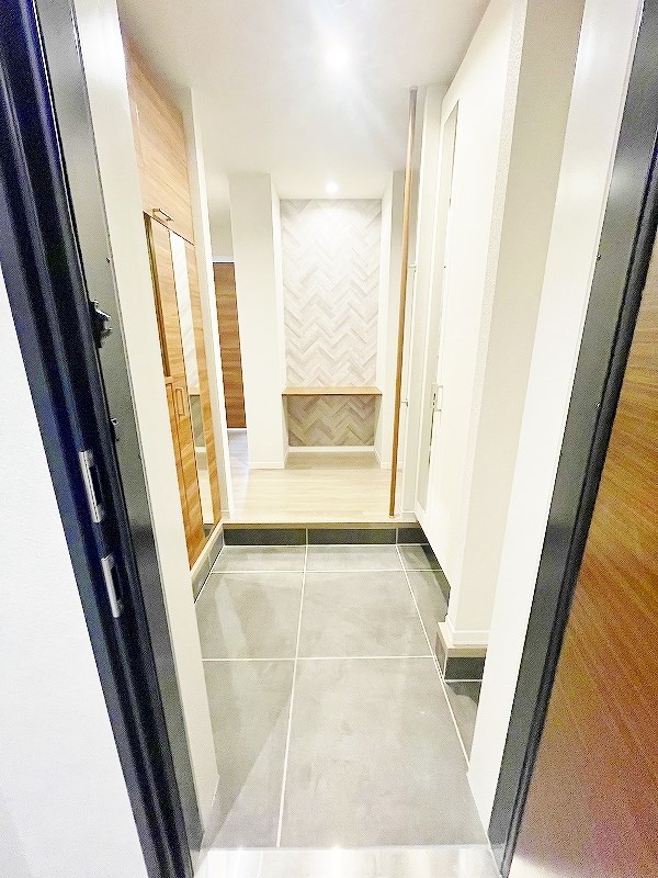 シャーメゾンステージ新成 玄関