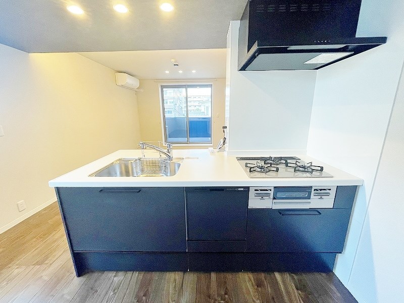 シャーメゾンステージ新成 キッチン