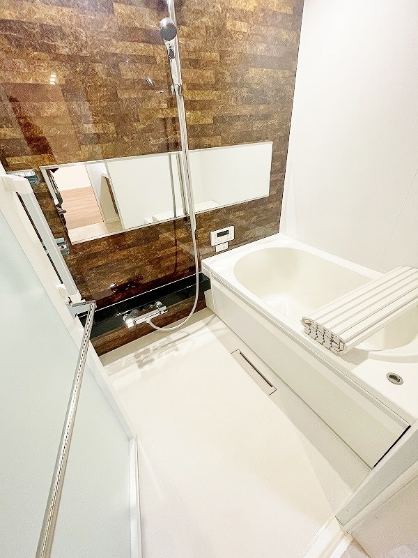 シャーメゾンステージ新成 風呂画像