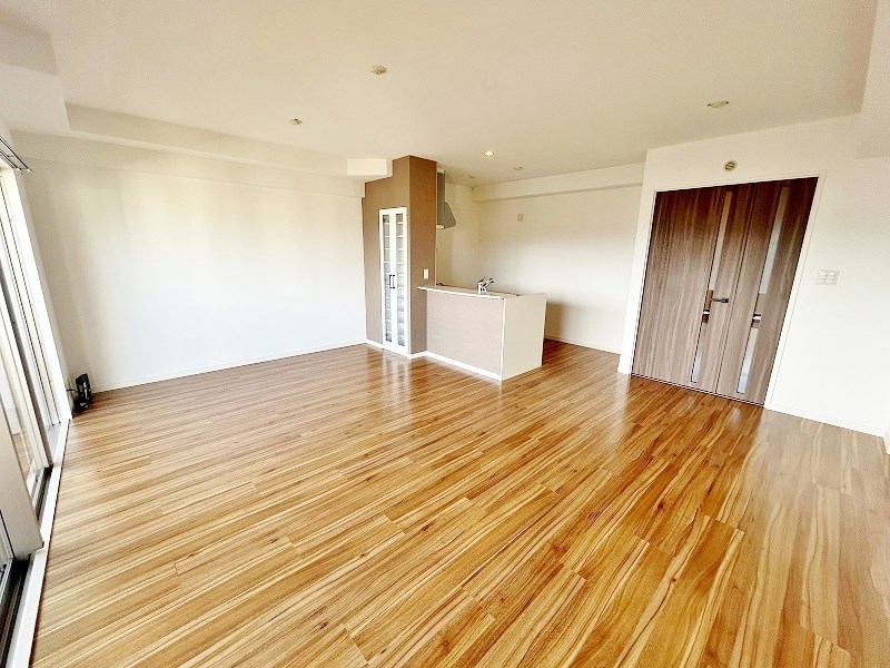 グランヒルズ三萩野 リビング