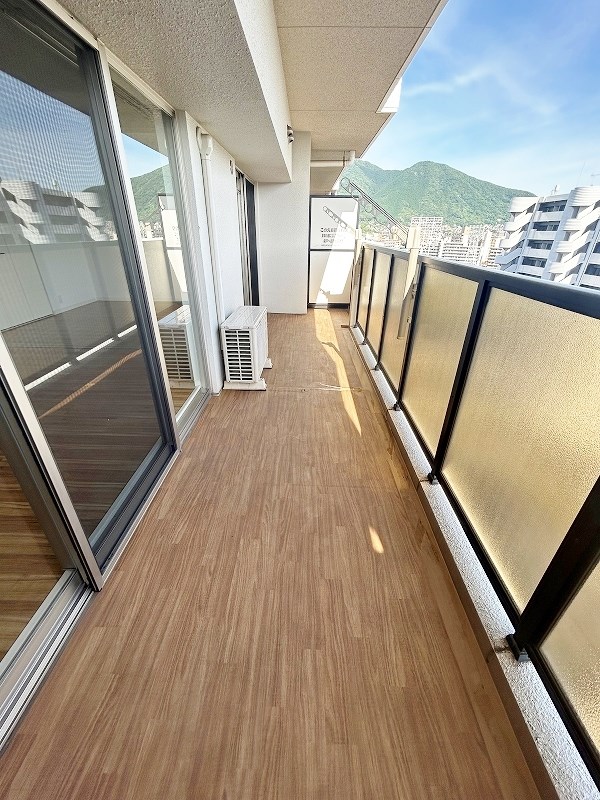 グランヒルズ三萩野 ベランダ