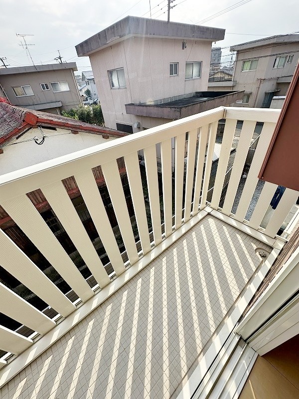 メゾングランモア ベランダ