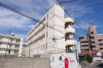 グローリー足立 504号室 外観