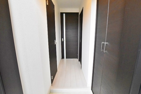 デザイナーズ　ざ・片野 玄関