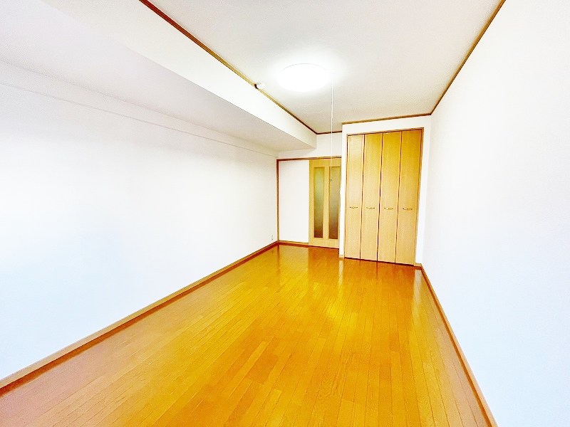 セトルイン鳳 リビング