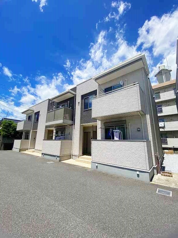 ウエストヒルズⅠ 201号室 外観