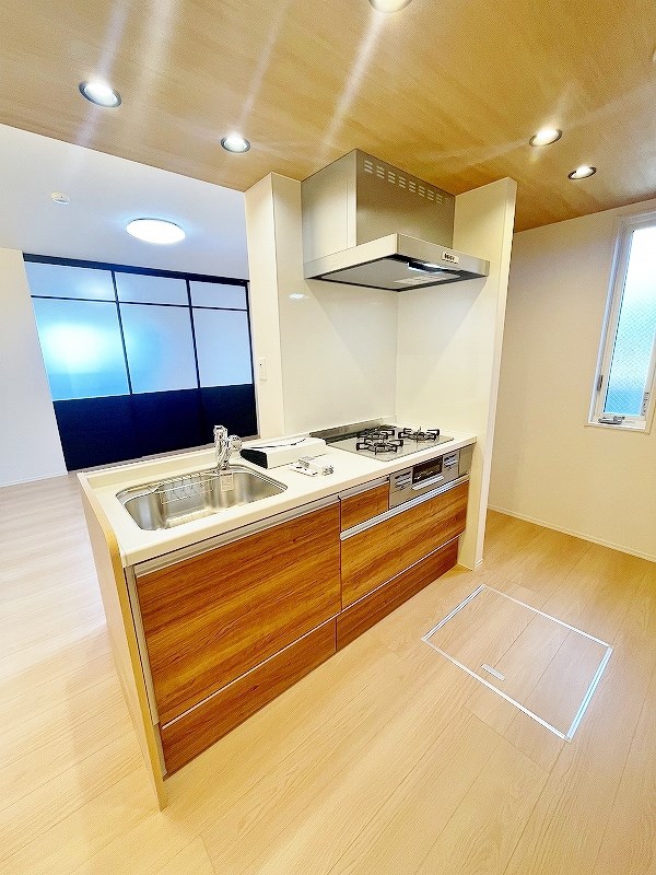 Ｄ-ＲＯＯＭ貴船 キッチン