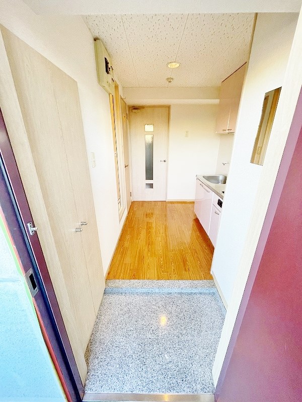 ギャラン南小倉 玄関