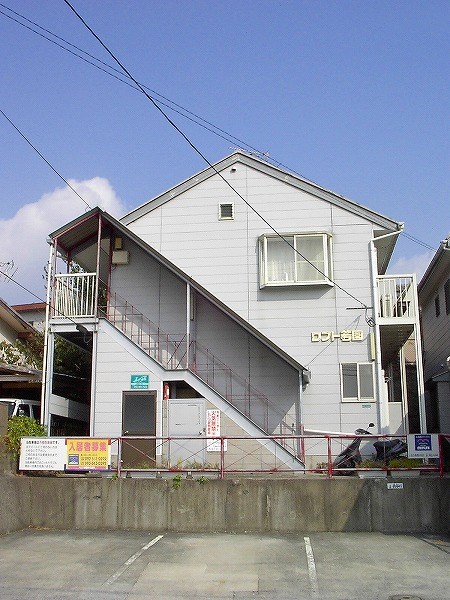 ロフト若園 101号室 外観