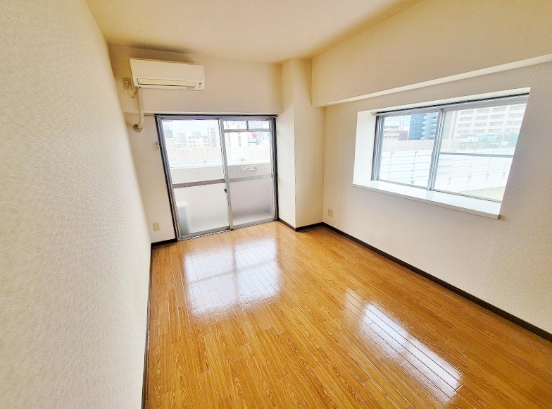 ルネッサンスＴＯＥＩ田町 リビング