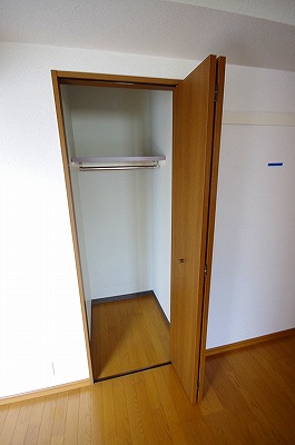 オールセインツ 収納