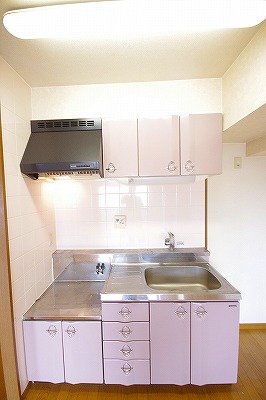 オールセインツ  キッチン